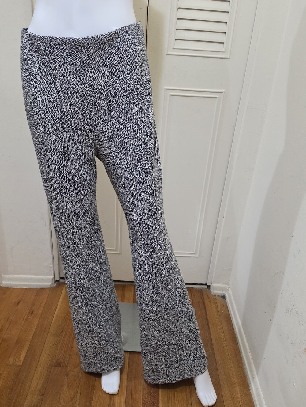 Express Black & White Speckled Boot-Cut Knit Pants